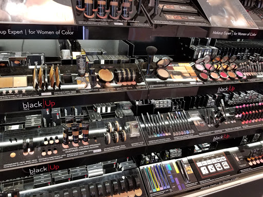 Cosmetics Store «SEPHORA», reviews and photos, 825 Dulaney Valley Rd, Towson, MD 21204, USA