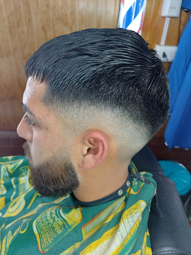 Tito barber - Barbería