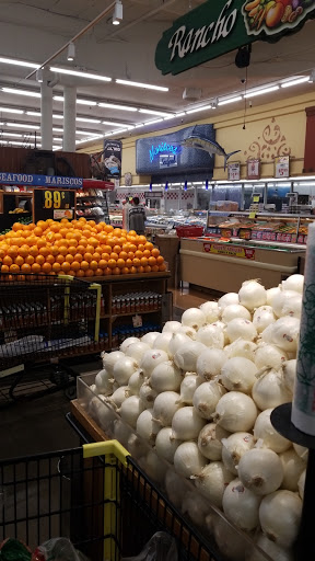 Grocery Store «Northgate Gonzalez Markets», reviews and photos, 720 W La Palma Ave, Anaheim, CA 92801, USA