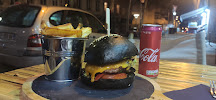 Plats et boissons du Restaurant de hamburgers Black Burger à Lyon - n°14