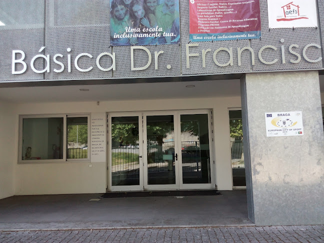 Avaliações doEscola Básica 2/3 Francisco Sanches em Braga - Escola