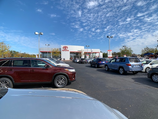 Ford Dealer «Oxmoor Auto Group», reviews and photos, 8001 Shelbyville Rd, Louisville, KY 40222, USA