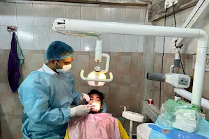Perfect Smile Dental Clinic {Dentist in Ballabgarh,Dental Clinic in Ballabgarh}Faridabad. image