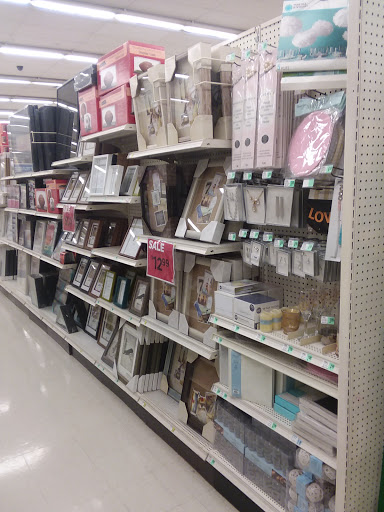 Craft Store «A.C. Moore Arts and Crafts», reviews and photos, 641 W Edgar Rd, Linden, NJ 07036, USA