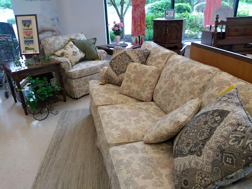 Thrift Store «Blue Ridge Hospice Thrift Store», reviews and photos, 760 Warrior Dr # 4, Stephens City, VA 22655, USA
