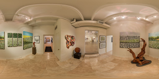 LeQuire Gallery