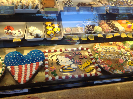 Clothing Store «Victoria Gardens», reviews and photos, 12505 N Main St, Rancho Cucamonga, CA 91739, USA