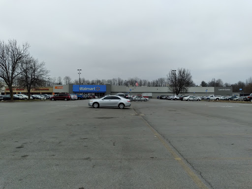 Department Store «Walmart Supercenter», reviews and photos, 1000 Bypass N, Lawrenceburg, KY 40342, USA