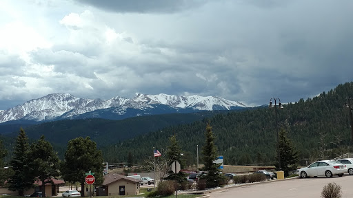 Thrift Store «Discover Goodwill Woodland Park Retail Center», reviews and photos, 101 Paradise Lodge Ln, Woodland Park, CO 80863, USA