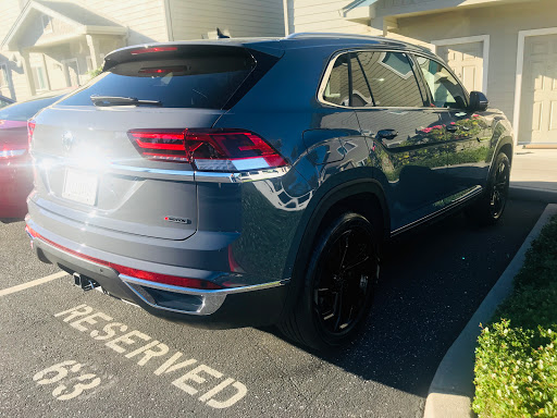 Elk Grove Volkswagen image