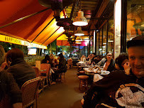 Atmosphère du Restaurant servant le petit-déjeuner La Grande Alésia à Paris - n°6