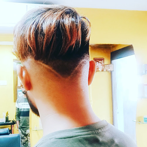 Suraj Hairstudio Salon Bengaluru