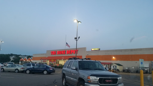 Home Improvement Store «The Home Depot», reviews and photos, 2330 Crest View Dr, Hudson, WI 54016, USA