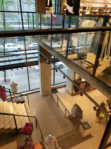 Sporting Goods Store «Nike Seattle», reviews and photos, 1500 6th Ave, Seattle, WA 98101, USA