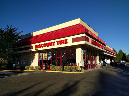 Discount Tire Store - Vancouver, WA, 8120 NE Vancouver Plaza Dr, Vancouver, WA 98662, USA, 