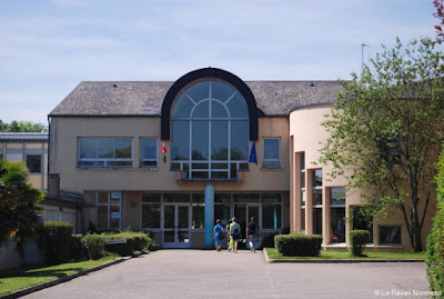 Collège Victor Hugo à Rugles
