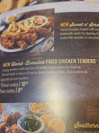 American Restaurant «Cracker Barrel Old Country Store», reviews and photos, 5100 Tiedeman Rd, Brooklyn, OH 44144, USA