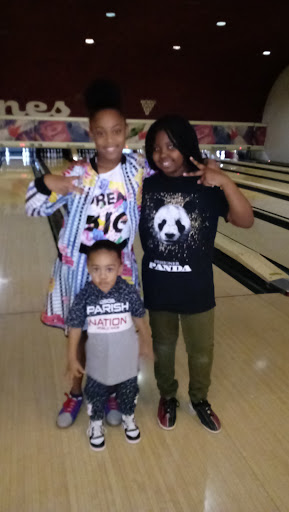 Bowling Alley «Circle Bowling Lanes», reviews and photos, 7244 Circle Ave, Forest Park, IL 60130, USA