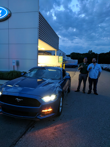 Ford Dealer «Mike Castrucci Ford Sales», reviews and photos, 1020 OH-28, Milford, OH 45150, USA