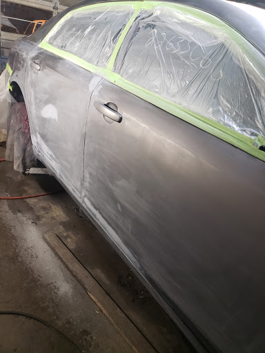 Auto Body Shop «G & C Auto Body and Repair», reviews and photos, 11803 Grandview Rd, Kansas City, MO 64137, USA