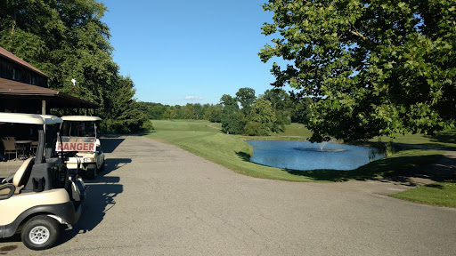 Golf Course «Friendly Meadows Golf Course», reviews and photos, 809 OH-125, Hamersville, OH 45130, USA