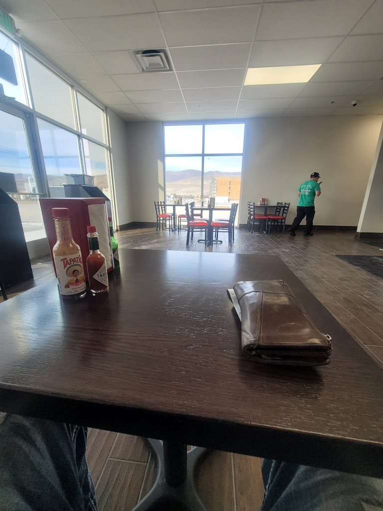 Taqueria y Mas 89437