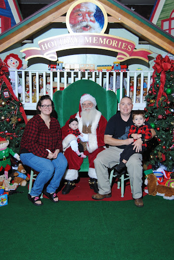 Shopping Mall «St. Charles Towne Center», reviews and photos, 11110 Mall Cir, Waldorf, MD 20603, USA