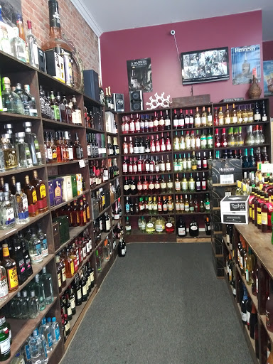 Wine Store «City Liquor & Wine», reviews and photos, 298 Main St, Poughkeepsie, NY 12601, USA