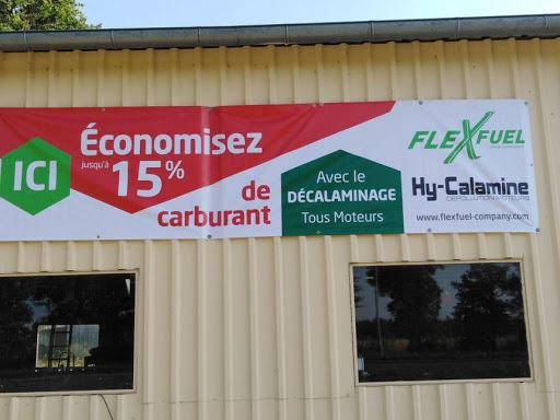 Photo 1 - Land Garage