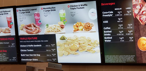 Movie Theater «AMC Grand Rapids 18», reviews and photos, 3000 Alpine Ave NW, Walker, MI 49544, USA