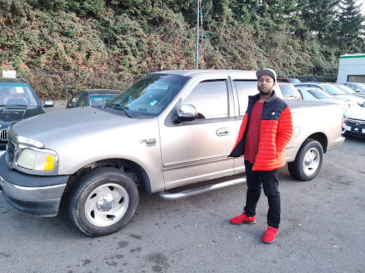 Used Car Dealer «Spirit Auto Center of Renton», reviews and photos, 330 Sunset Blvd N, Renton, WA 98057, USA