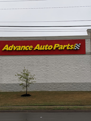 Auto Parts Store «Advance Auto Parts», reviews and photos, 750 W Pipeline Rd, Hurst, TX 76053, USA
