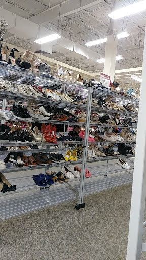 Clothing Store «Burlington Coat Factory», reviews and photos, 55 Brick Blvd, Brick, NJ 08723, USA