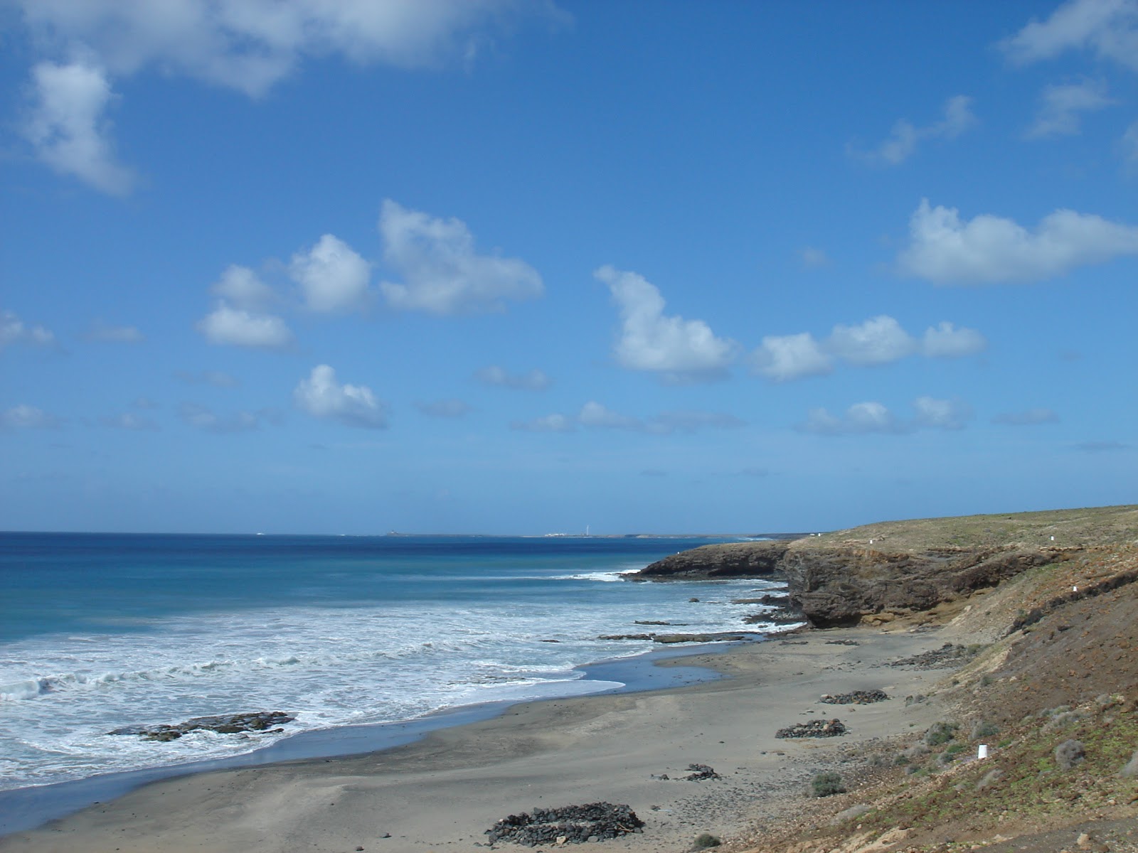 Photo de Playa en Jandia avec l'eau cristalline de surface