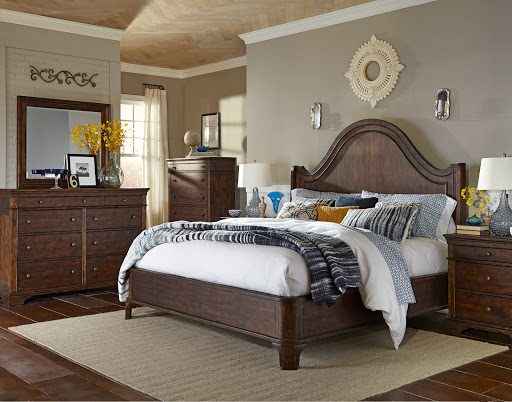 Furniture Store «Royal Furniture - Lamar», reviews and photos, 2700 Lamar Ave, Memphis, TN 38114, USA