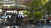 Atmosphère du Restaurant de fruits de mer Le Kiosque À Coquillages à Béziers - n°1