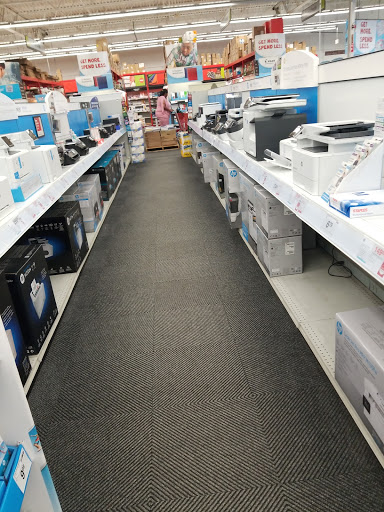 Office Supply Store «Staples», reviews and photos, 335 Haggerty Rd, Walled Lake, MI 48390, USA