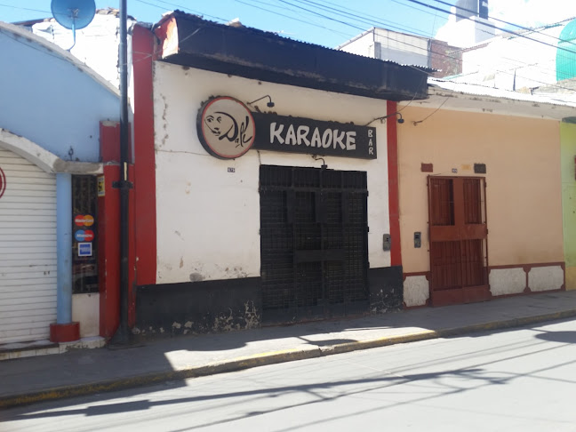 Opiniones de Dali Karaoke Bar en Huánuco - Pub