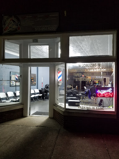 Barber Shop «Razor 1 Kutz Barbershop», reviews and photos, 7218 Montgomery Rd, Silverton, OH 45236, USA