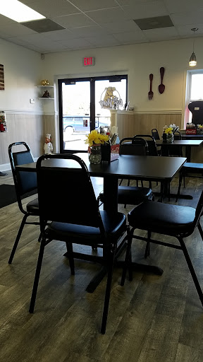 Caterer «Mobile Pig-Nic Catering», reviews and photos, 900 Commonwealth Pl, Virginia Beach, VA 23464, USA