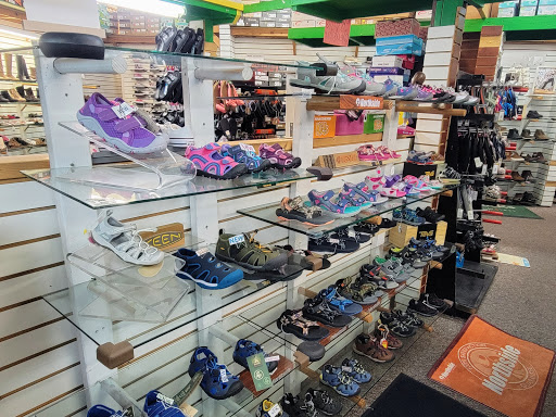 Shoe Store «Heel & Sole Shoes», reviews and photos, 708 Mangrove Ave, Chico, CA 95926, USA