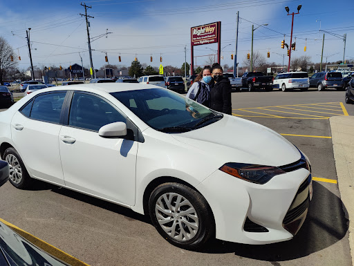 Car Dealer «RightWay Auto Sales», reviews and photos, 34966 S Gratiot Ave, Charter Twp of Clinton, MI 48035, USA