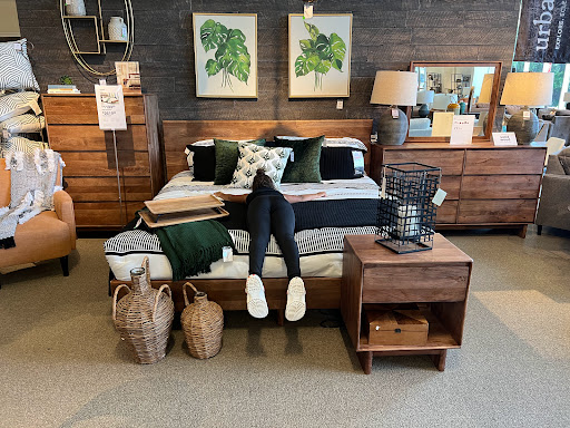 Furniture Store «Ashley HomeStore», reviews and photos, 2615 Vildibil Dr, Brandon, FL 33510, USA