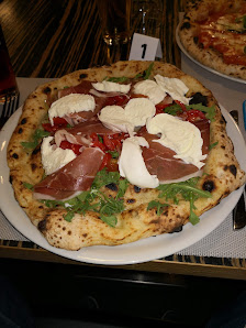 Crazy Pizza Via Padre Giacinto Mario Ruggiero, 80028 Grumo Nevano NA, Italia