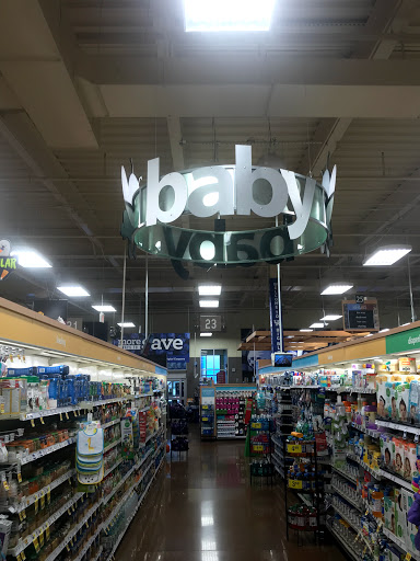 Grocery Store «Kroger», reviews and photos, 704 Euclid Ave, Lexington, KY 40502, USA