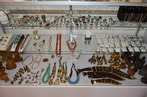 Gift Shop «Himalayan Gifts & Tailoring», reviews and photos, 1060 Main St, Newington, CT 06111, USA