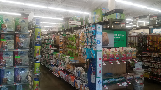Pet Supply Store «Pet Supplies Plus», reviews and photos, 9 Waukegan Rd, Deerfield, IL 60015, USA