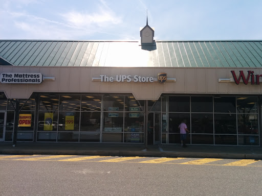 Shipping and Mailing Service «The UPS Store», reviews and photos, 320 Commons Dr, Parkesburg, PA 19365, USA