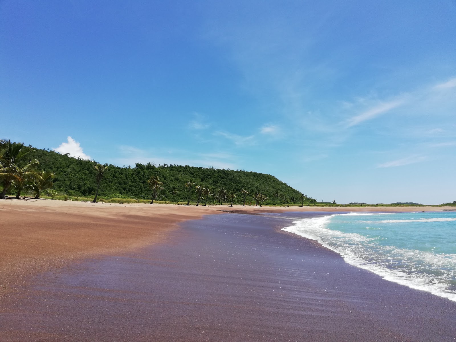 Foto di Carey beach II con una superficie del sabbia marrone