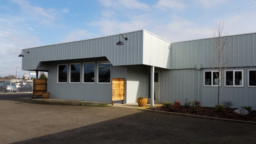 225 S Pacific Hwy, Woodburn, OR 97071, USA
